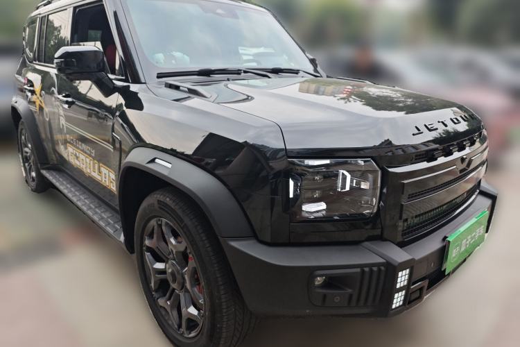 Used JETOUR Shanhai Traveler C-DM 2024 C-DM 208KM Mountain & Wilderness Edition Front Right 45 Deg
