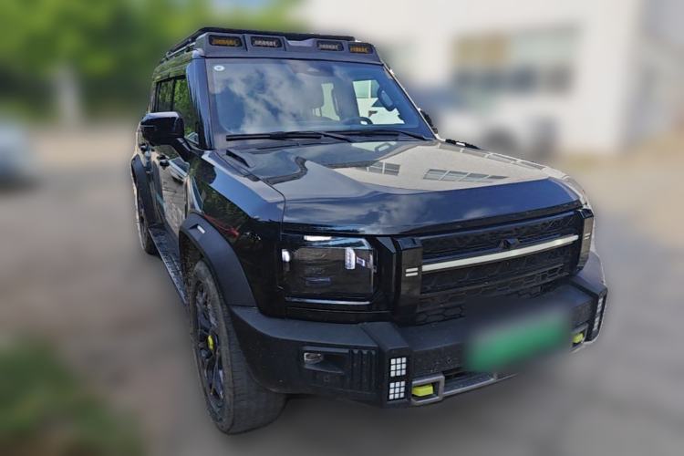 Used JETOUR Shanhai Traveler C-DM 2024 C-DM 208KM Mountain & Wilderness Edition Front Right 45 Deg