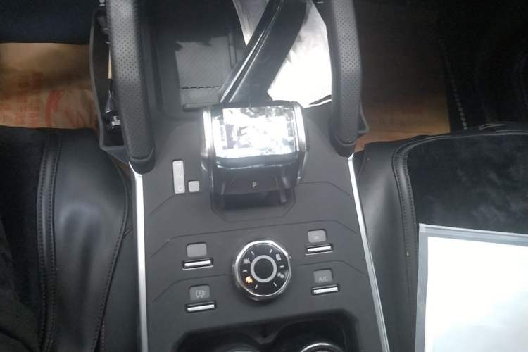 Used JETOUR Shanhai Traveler C-DM 2024 C-DM 129KM Linye Edition Gear Lever