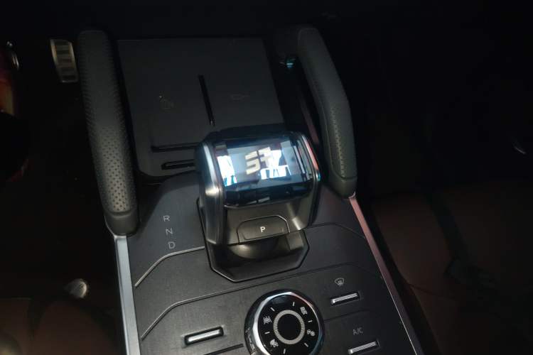 Used JETOUR Shanhai Traveler C-DM 2024 C-DM 129KM Linye Edition Gear Lever