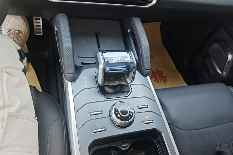 Used JETOUR Shanhai Traveler C-DM 2024 C-DM 129KM Linye Edition Gear Lever