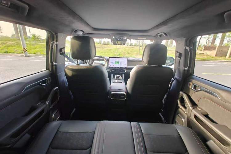 Used JETOUR Shanhai Traveler C-DM 2024 C-DM 208KM Mountain & Wilderness Edition Headliner
