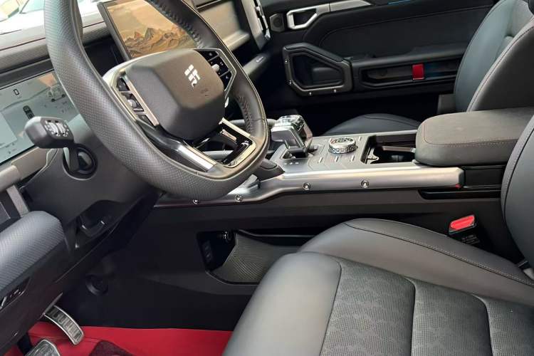 Used JETOUR Shanhai Traveler C-DM 2024 C-DM 206KM Four-Wheel Drive Wilderness Edition Interior 1