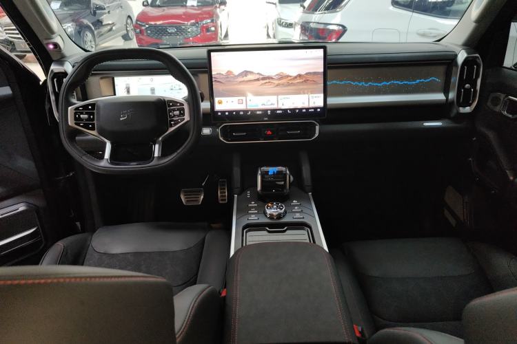 Used JETOUR Shanhai Traveler C-DM 2024 C-DM 206KM Four-Wheel Drive Wilderness Edition Interior 2