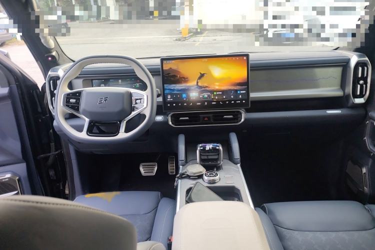 Used JETOUR Shanhai Traveler C-DM 2024 C-DM 208KM Mountain & Wilderness Edition Interior 2