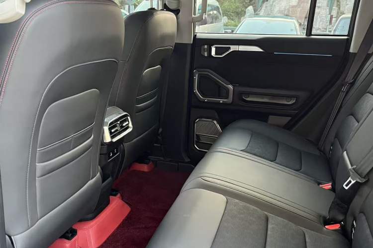 Used JETOUR Shanhai Traveler C-DM 2024 C-DM 206KM Four-Wheel Drive Wilderness Edition Interior 5