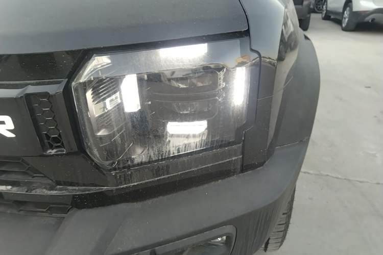 Used JETOUR Shanhai Traveler C-DM 2024 C-DM 206KM Four-Wheel Drive Wilderness Edition Left Front Headlight