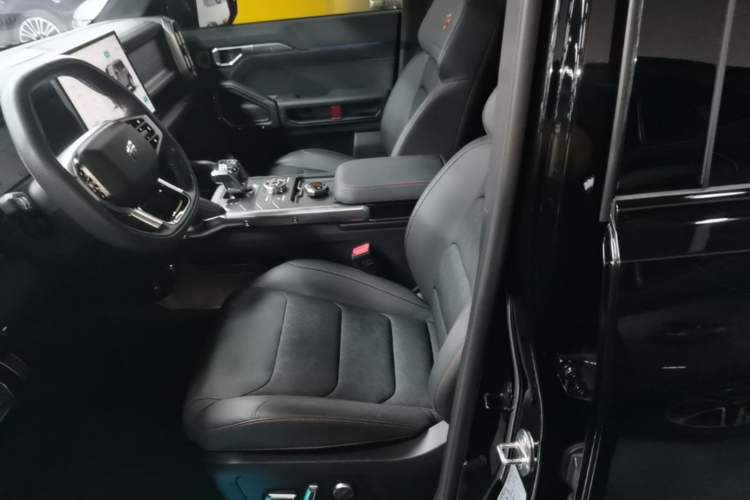 Used JETOUR Shanhai Traveler C-DM 2024 C-DM 208KM Mountain & Wilderness Edition Left Front Seat