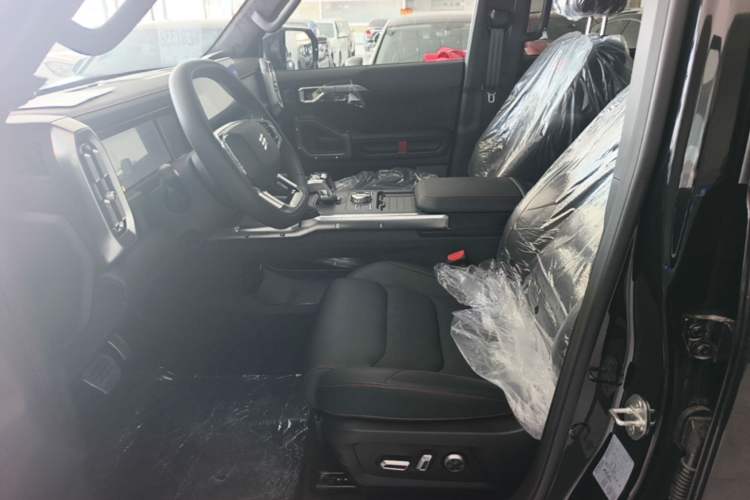 Used JETOUR Shanhai Traveler C-DM 2024 C-DM 208KM Mountain & Wilderness Edition Left Front Seat