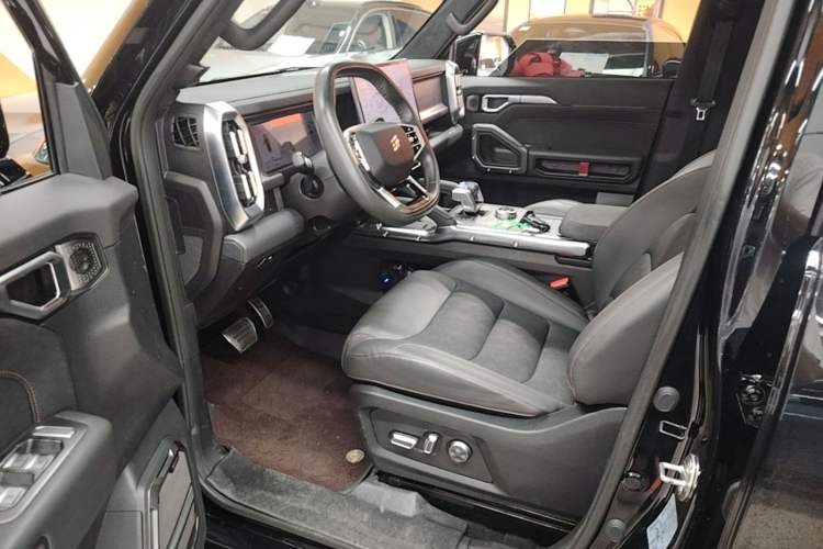 Used JETOUR Shanhai Traveler C-DM 2024 C-DM 208KM Mountain & Wilderness Edition Left Front Seat
