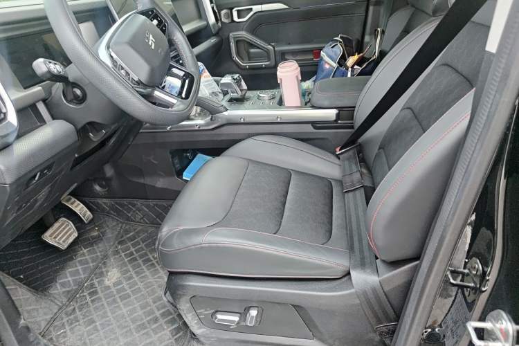 Used JETOUR Shanhai Traveler C-DM 2024 C-DM 206KM Four-Wheel Drive Wilderness Edition Left Front Seat