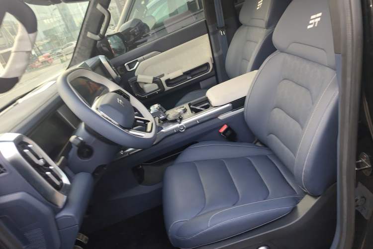 Used JETOUR Shanhai Traveler C-DM 2024 C-DM 208KM Mountain & Wilderness Edition Left Front Seat