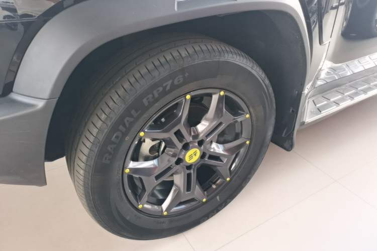 Used JETOUR Shanhai Traveler C-DM 2024 C-DM 129KM Linye Edition Left Front Wheel Hub