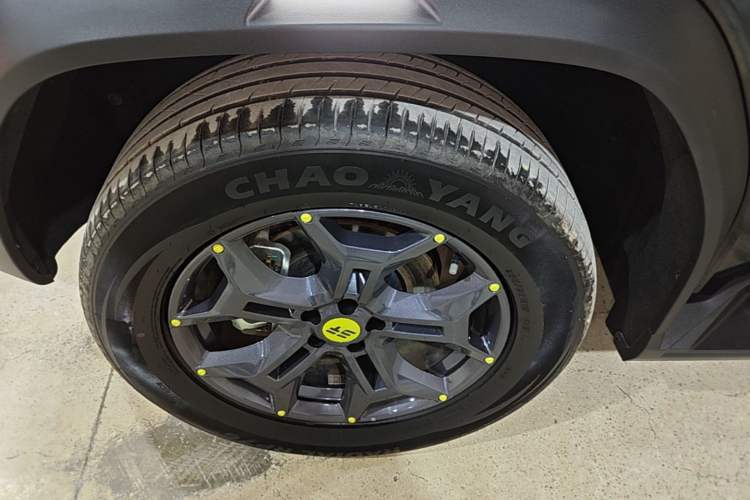 Used JETOUR Shanhai Traveler C-DM 2024 C-DM 129KM Linye Edition Left Front Wheel Hub