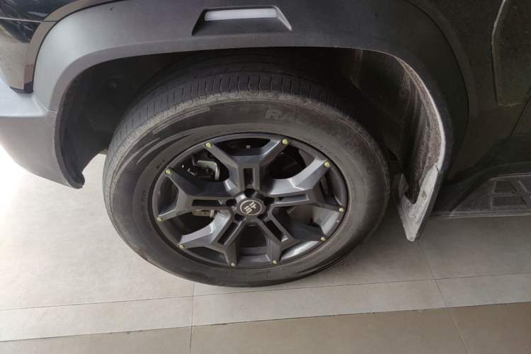 Used JETOUR Shanhai Traveler C-DM 2024 C-DM 129KM Linye Edition Left Front Wheel Hub