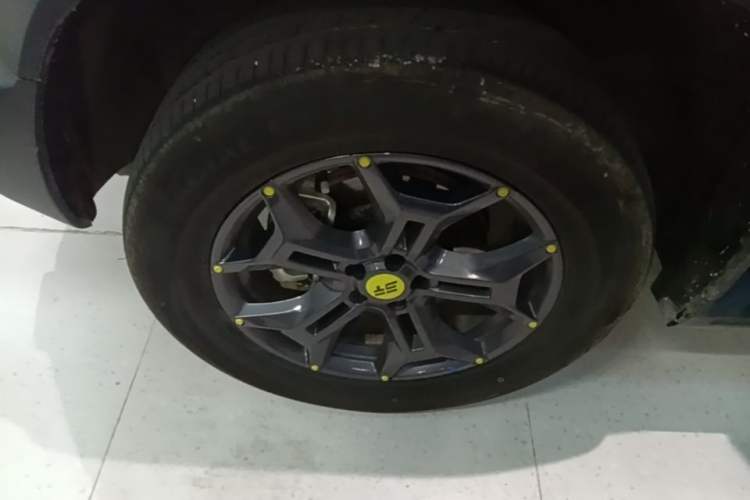 Used JETOUR Shanhai Traveler C-DM 2024 C-DM 129KM Linye Edition Left Front Wheel Hub
