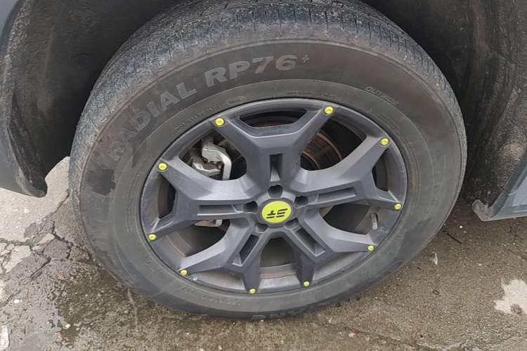 Used JETOUR Shanhai Traveler C-DM 2024 C-DM 129KM Linye Edition Left Front Wheel Hub
