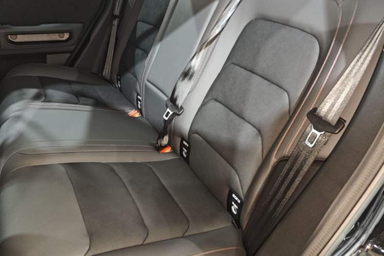 Used JETOUR Shanhai Traveler C-DM 2024 C-DM 129KM Linye Edition Left Rear Seat