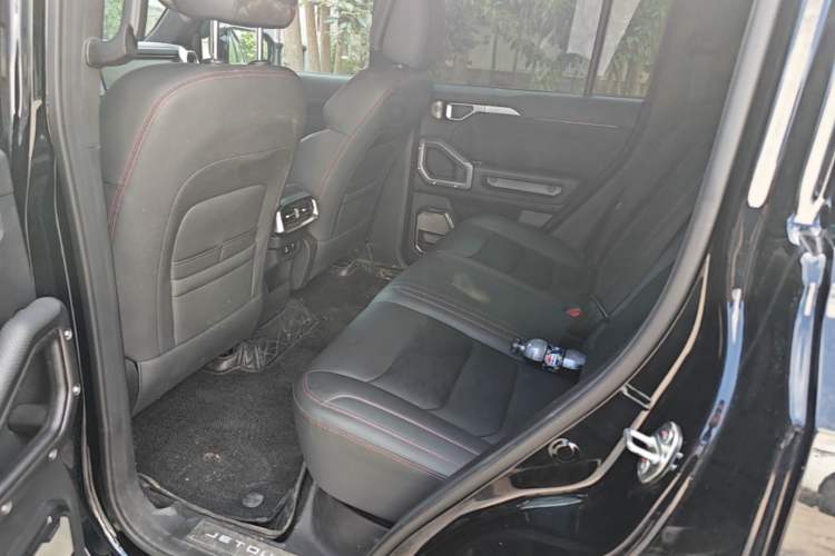 Used JETOUR Shanhai Traveler C-DM 2024 C-DM 208KM Mountain & Wilderness Edition Left Rear Seat