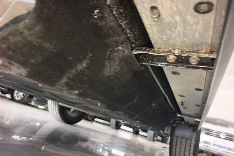 Used JETOUR Shanhai Traveler C-DM 2024 C-DM 208KM Mountain & Wilderness Edition Left Side Sill