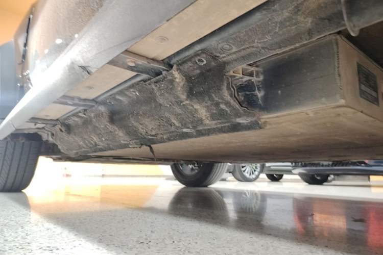 Used JETOUR Shanhai Traveler C-DM 2024 C-DM 208KM Mountain & Wilderness Edition Left Side Sill
