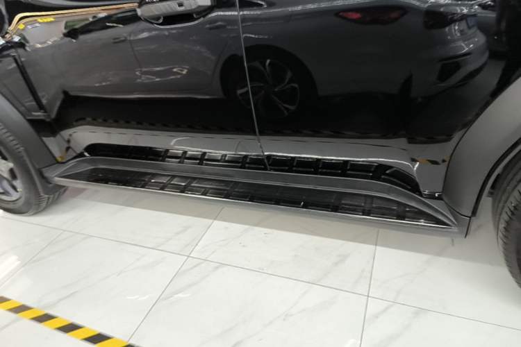Used JETOUR Shanhai Traveler C-DM 2024 C-DM 129KM Linye Edition Left Side Sill
