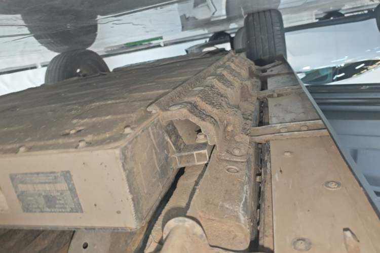 Used JETOUR Shanhai Traveler C-DM 2024 C-DM 208KM Mountain & Wilderness Edition Left Side Sill