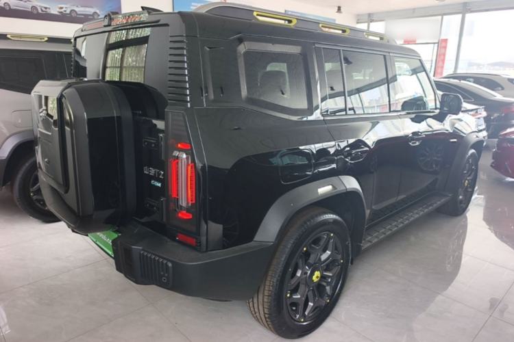 Used JETOUR Shanhai Traveler C-DM 2024 C-DM 208KM Mountain & Wilderness Edition Rear Right 45 Deg