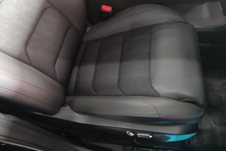 Used JETOUR Shanhai Traveler C-DM 2024 C-DM 129KM Linye Edition Right Front Seat