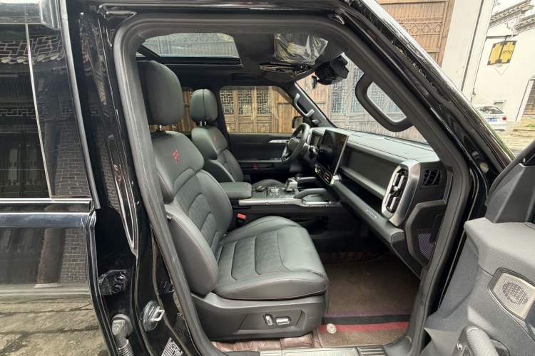 Used JETOUR Shanhai Traveler C-DM 2024 C-DM 208KM Mountain & Wilderness Edition Right Front Seat