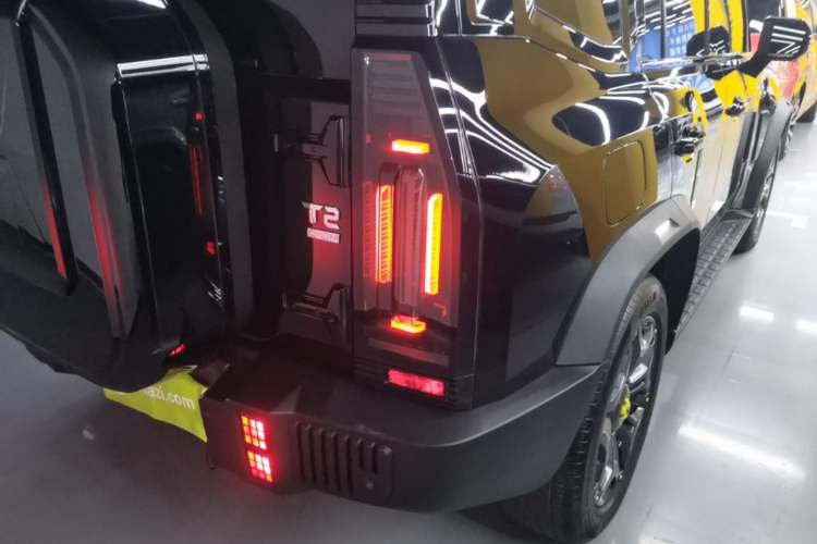 Used JETOUR Shanhai Traveler C-DM 2024 C-DM 208KM Mountain & Wilderness Edition Right Rear Taillight