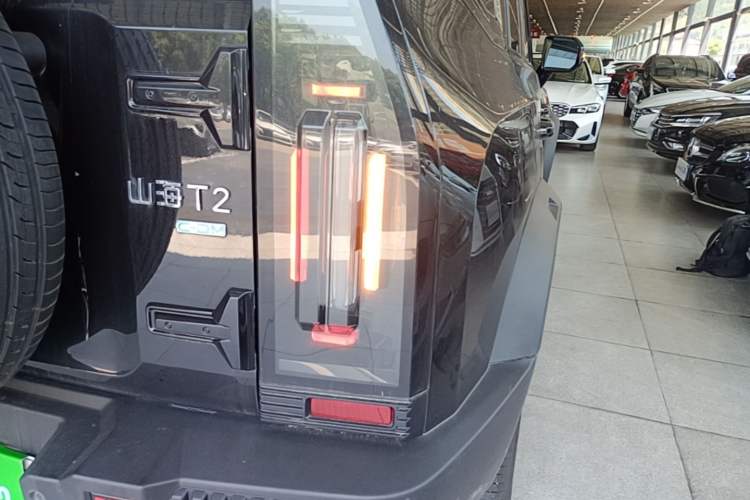 Used JETOUR Shanhai Traveler C-DM 2024 C-DM 129KM Linye Edition Right Rear Taillight