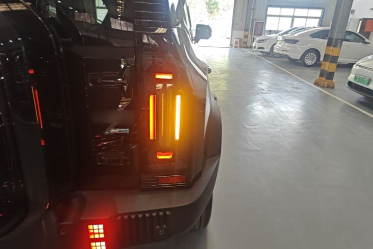 Used JETOUR Shanhai Traveler C-DM 2024 C-DM 208KM Mountain & Wilderness Edition Right Rear Taillight
