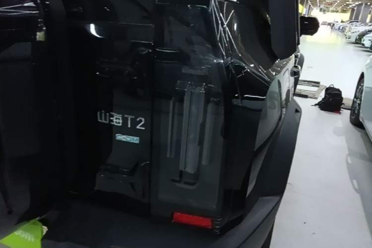 Used JETOUR Shanhai Traveler C-DM 2024 C-DM 129KM Linye Edition Right Rear Taillight