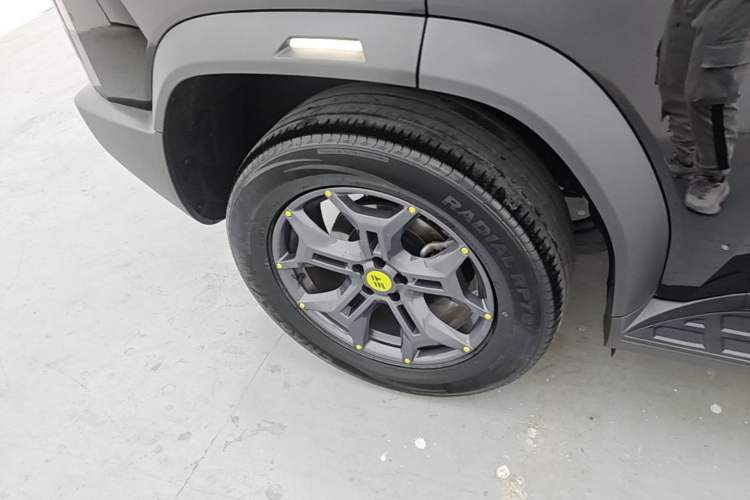 Used JETOUR Shanhai Traveler C-DM 2024 C-DM 129KM Linye Edition Right Rear Wheel Hub