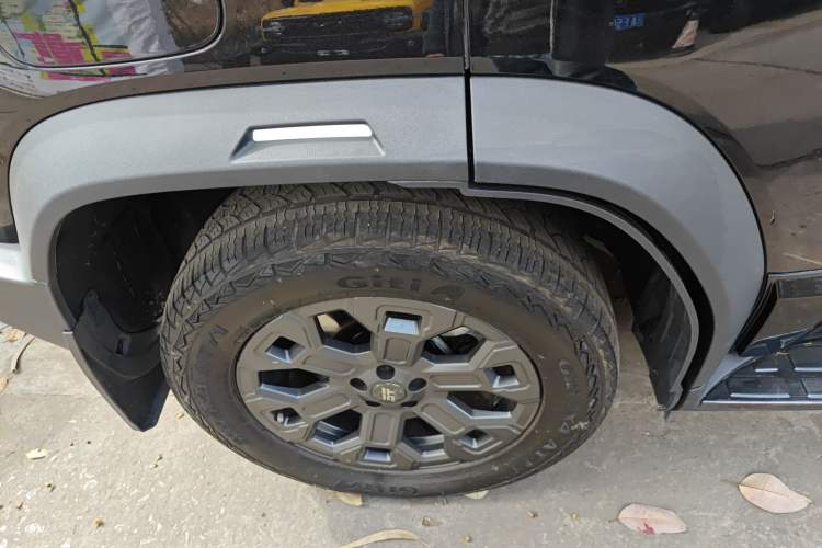 Used JETOUR Shanhai Traveler C-DM 2024 C-DM 206KM Four-Wheel Drive Wilderness Edition Right Rear Wheel Hub