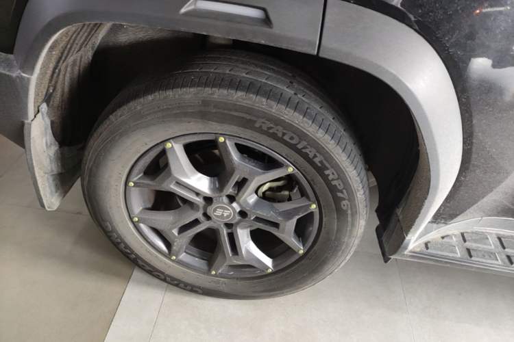 Used JETOUR Shanhai Traveler C-DM 2024 C-DM 129KM Linye Edition Right Rear Wheel Hub
