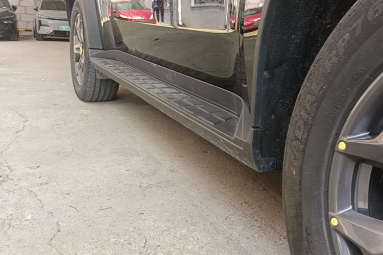 Used JETOUR Shanhai Traveler C-DM 2024 C-DM 129KM Linye Edition Right Side Sill