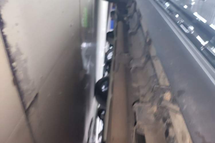 Used JETOUR Shanhai Traveler C-DM 2024 C-DM 208KM Mountain & Wilderness Edition Right Side Sill
