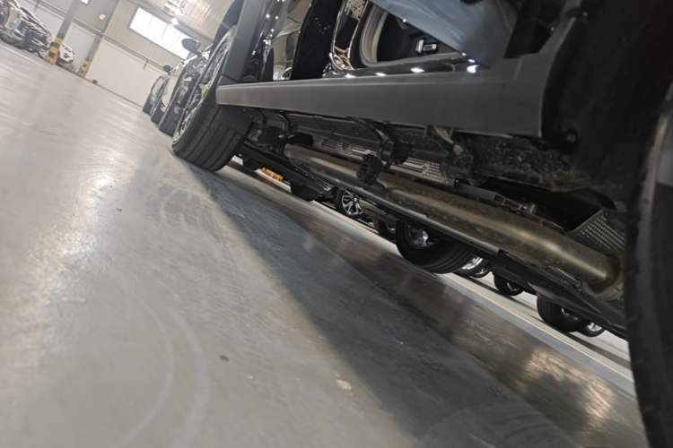 Used JETOUR Shanhai Traveler C-DM 2024 C-DM 208KM Mountain & Wilderness Edition Right Side Sill