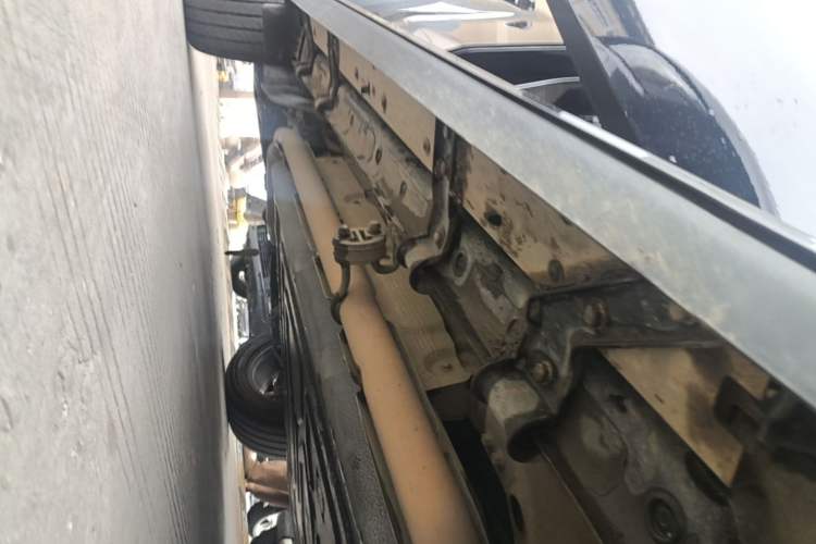 Used JETOUR Shanhai Traveler C-DM 2024 C-DM 208KM Mountain & Wilderness Edition Right Side Sill