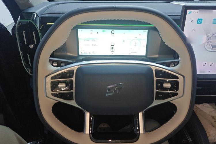 Used JETOUR Shanhai Traveler C-DM 2024 C-DM 129KM Linye Edition Steering Wheel