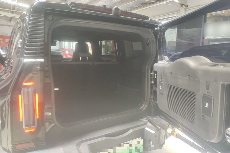Used JETOUR Shanhai Traveler C-DM 2024 C-DM 208KM Mountain & Wilderness Edition Trunk