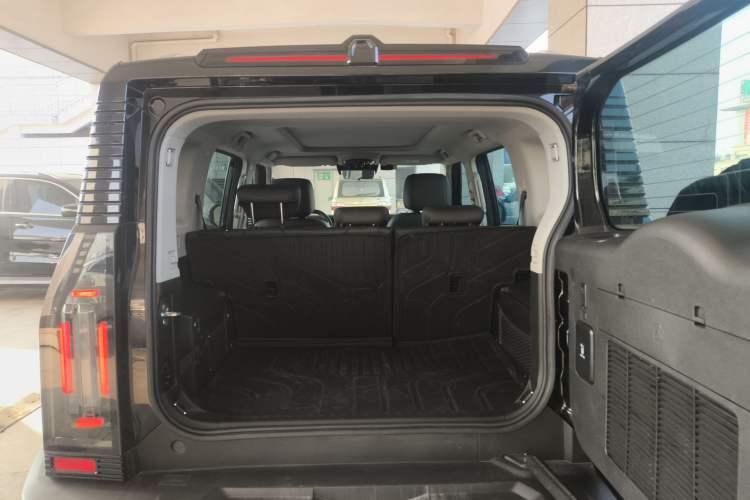 Used JETOUR Shanhai Traveler C-DM 2024 C-DM 206KM Four-Wheel Drive Wilderness Edition Trunk