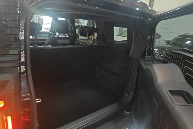 Used JETOUR Shanhai Traveler C-DM 2024 C-DM 208KM Mountain & Wilderness Edition Trunk
