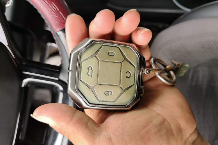Used JETOUR Shanhai Traveler C-DM 2024 C-DM 208KM Mountain & Wilderness Edition Vehicle Key