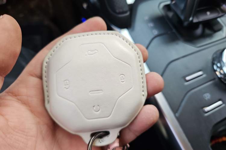 Used JETOUR Shanhai Traveler C-DM 2024 C-DM 129KM Linye Edition Vehicle Key