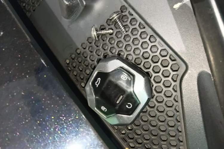 Used JETOUR Shanhai Traveler C-DM 2024 C-DM 129KM Linye Edition Vehicle Key