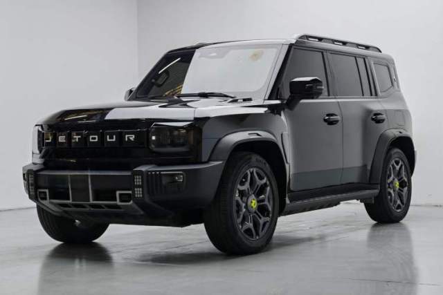Used JETOUR Shanhai Traveler C-DM 2024 C-DM 208KM Mountain & Wilderness Edition