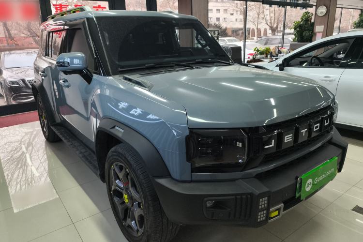 Used JETOUR Shanhai Traveler C-DM 2024 C-DM 208KM Mountain & Wilderness Edition Front Right 45 Deg